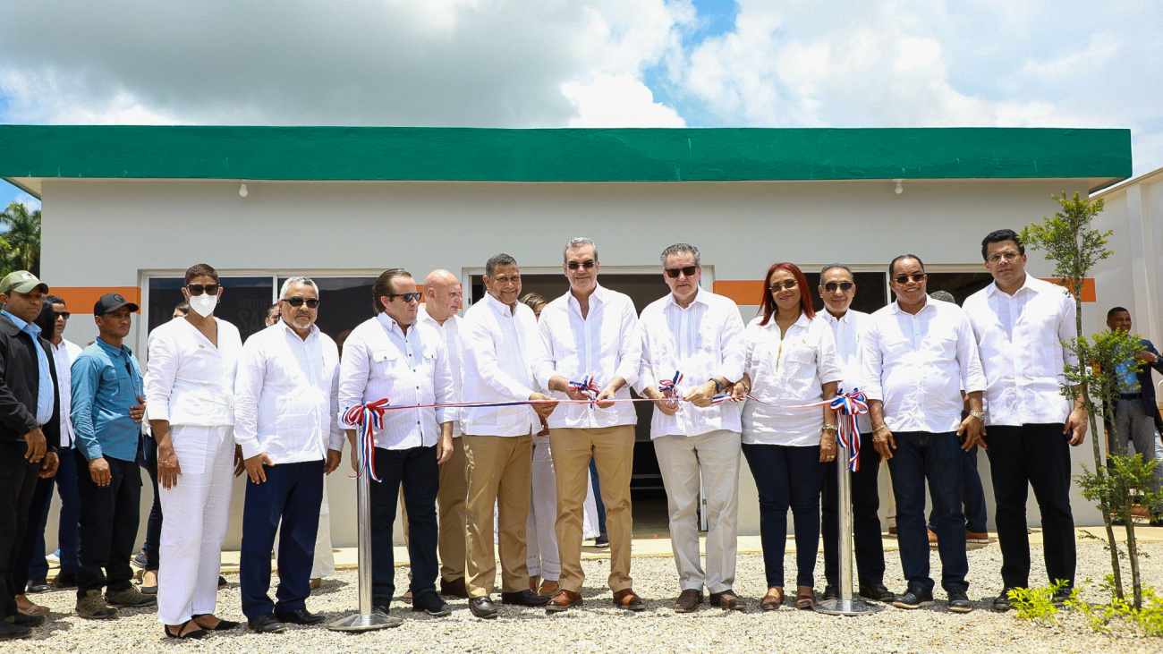 Presidente Abinader inaugura estación de pesaje de residuos sólidos y destaca inversión para preservar el medioambiente