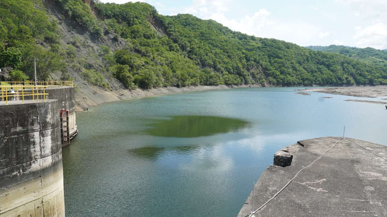 Presa de Valdesia