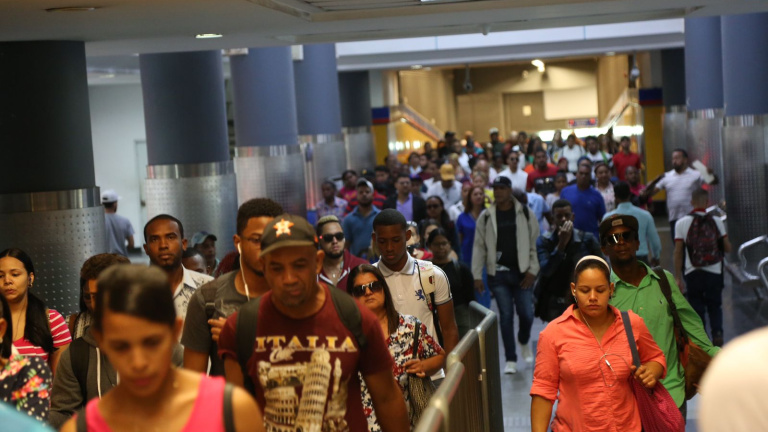 Metro de Santo Domingo rompe récord de usuarios en los primeros 10 meses del año 2023