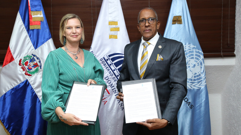 Contraloría y PNUD firman convenio para la prestación de servicios de desarrollo 