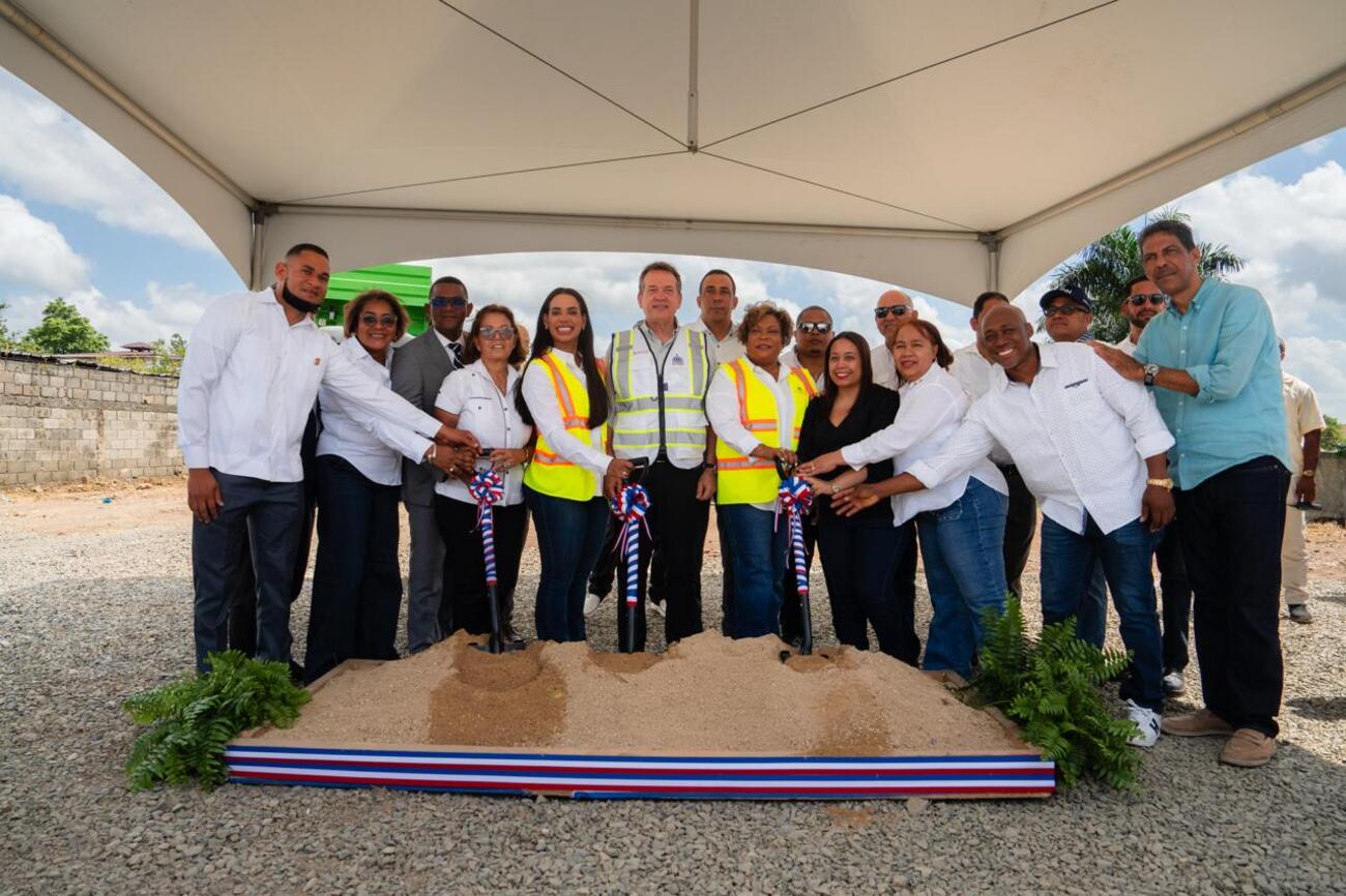 Santo Domingo Norte contará por primera vez con un mercado municipal gracias al Mivhed
