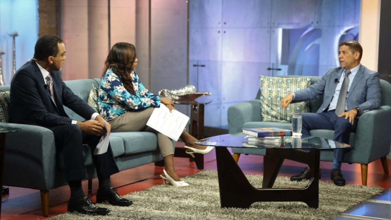Entrevista al Ministro de Agricultura, Limber Cruz