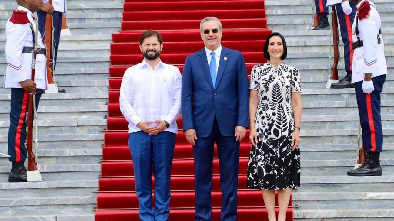 Presidente Abinader junto a su homólogo chileno