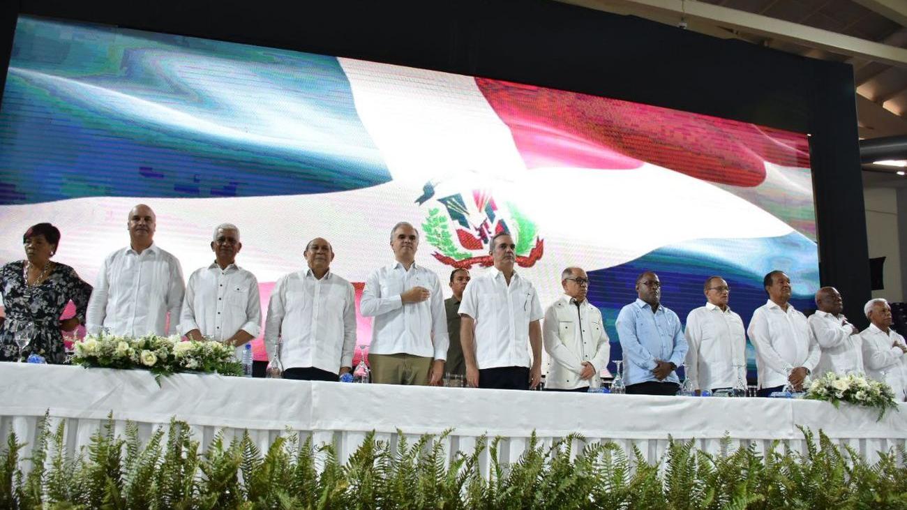 Presidente Abinader durante acto