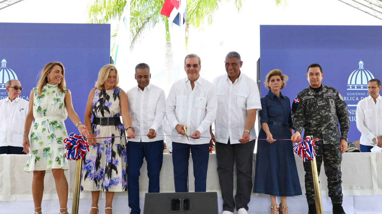 Presidente Abinader deja inaugurado importante Centro de Entrenamiento Policial