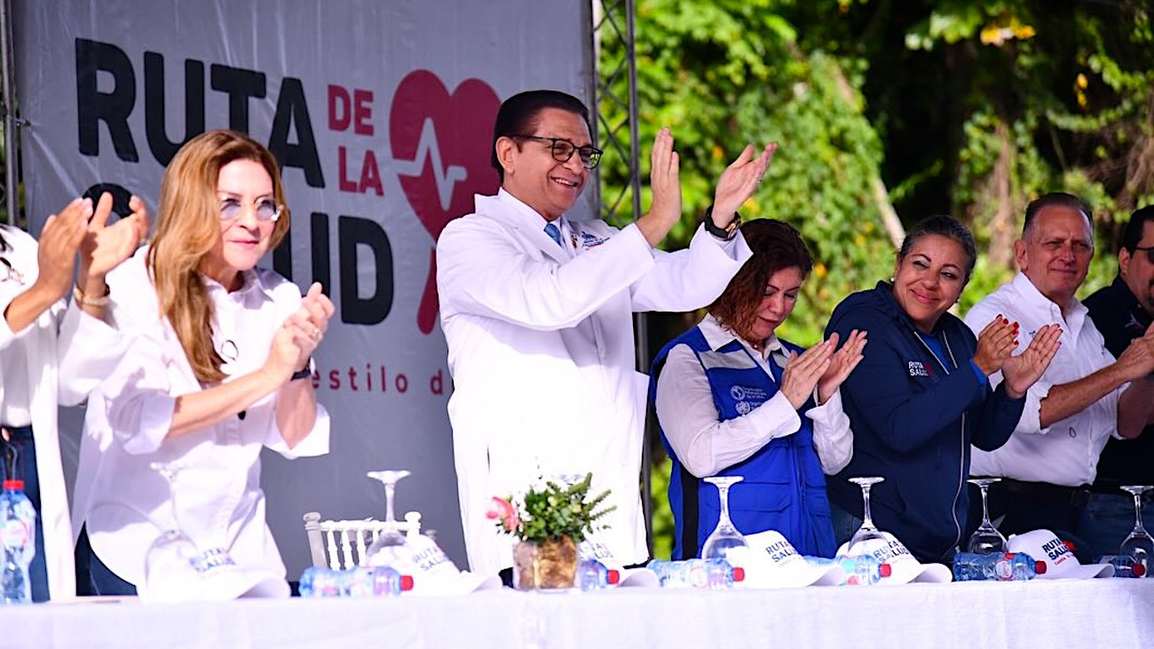 En la Ruta de la Salud en Cristo Rey, ministro Rivera asegura 2023 ha sido el de mayor impacto en la promoción y la prevención