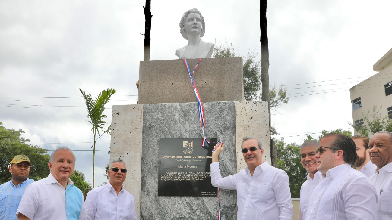 Presidente Abinader inaugura Boulevard del Dominicano en el Exterior, en Santo Domingo Este