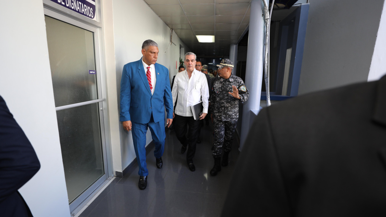 Presidente Abinader encabeza reunión de seguimiento al Plan de la Seguridad Ciudadana 