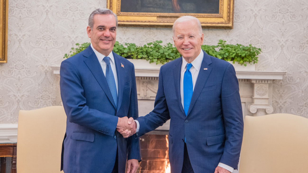 Presidente Abinader junto presidente Joe Biden