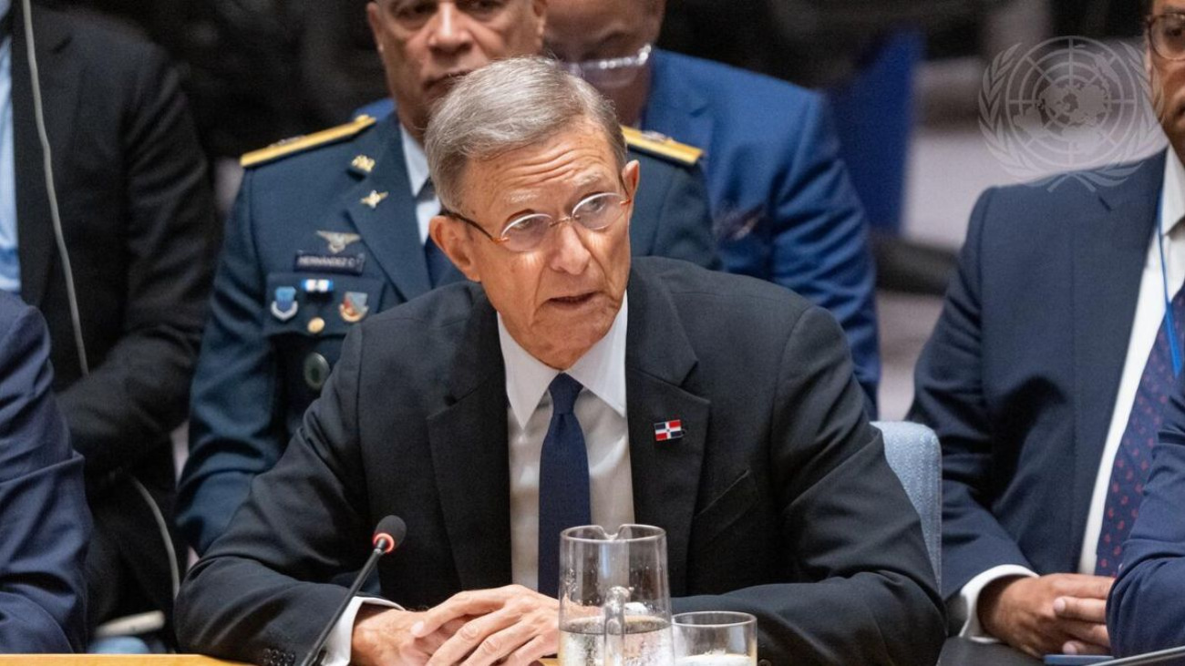 canciller Roberto Álvarez