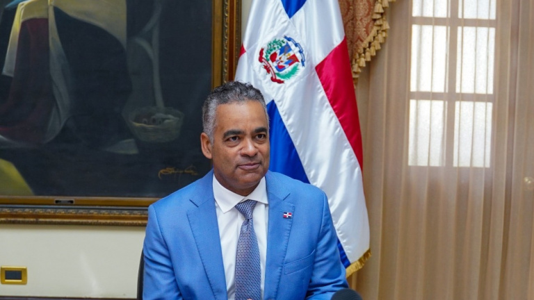 Ministro de la Presidencia, Joel Santos Echavarría