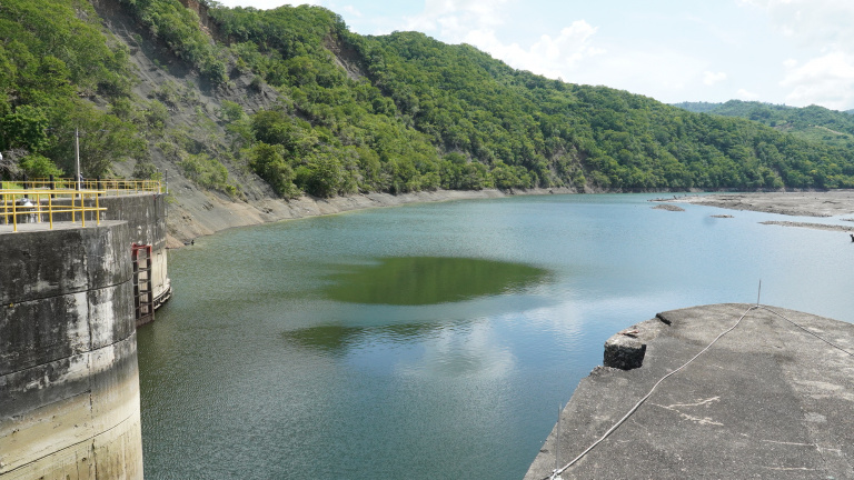 Presa de Valdesia