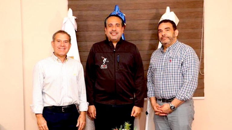INEFI y FEBODOM firman acuerdo interinstitucional para rescatar la Liga Intercolegial de Boliche