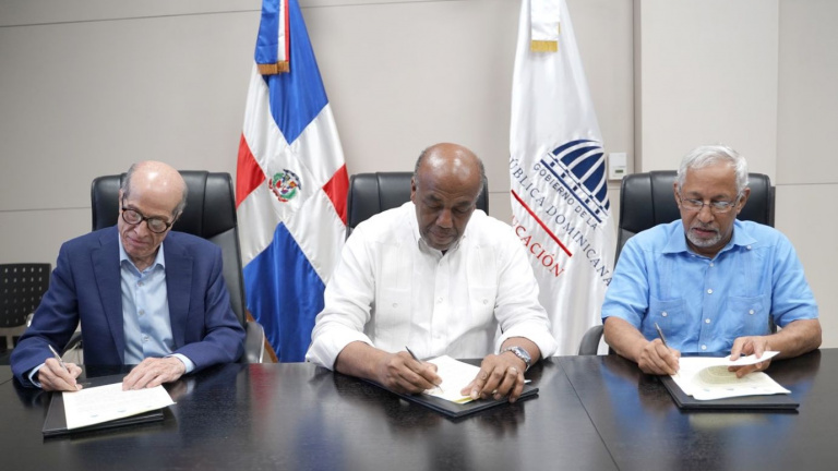 Firma del acuerdo