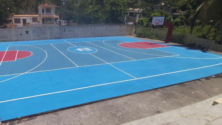 Vista de una de las canchas remozadas