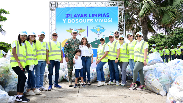 Campaña ¡Playas y Bosques Limpios!