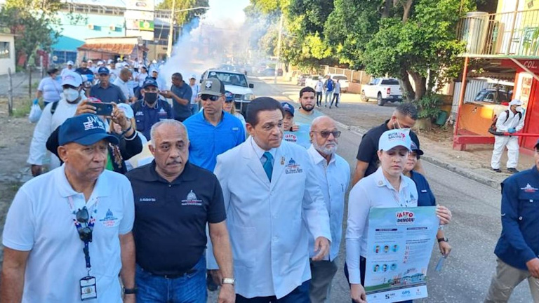 MSP realiza en Santiago jornada de fumigación como prevención contra el mosquito que produce el dengue