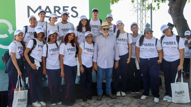 Ministerio de Medio Ambiente y Recursos Naturales desarrolla jornada por el Día Mundial de Limpieza de Playas