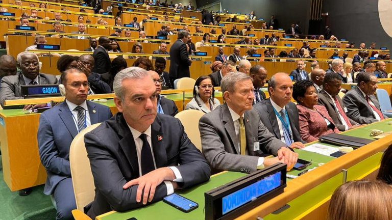 Presidente Abinader llega a la ONU; participa en apertura del debate general